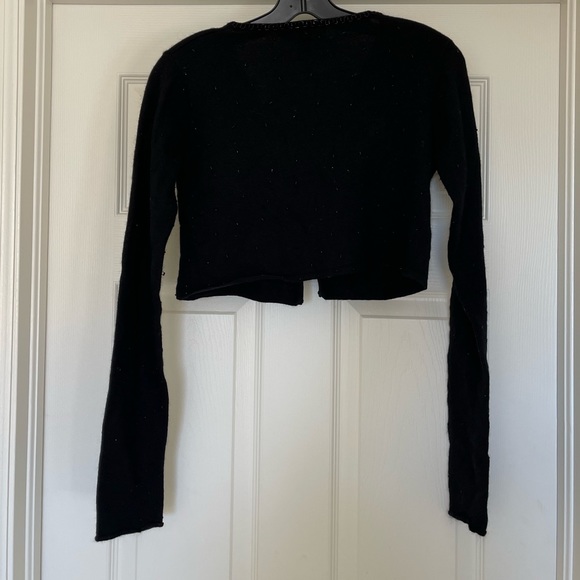 DKNY Wool Cropped Long Sleeve Cardigan GUC - Picture 2 of 4